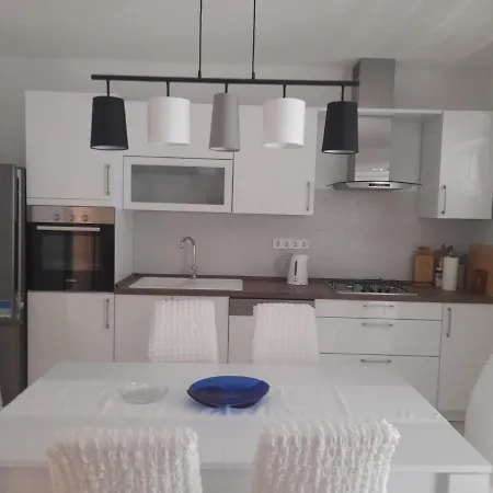 Апартаменты Apartman Lucija