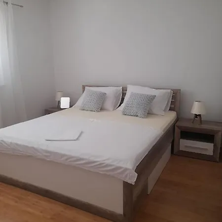 Apartman Lucija 오레비츠