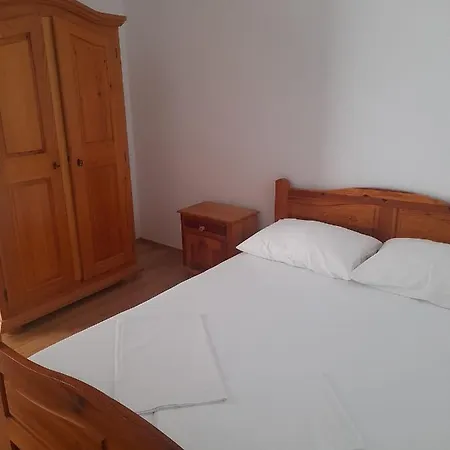 Apartman Lucija